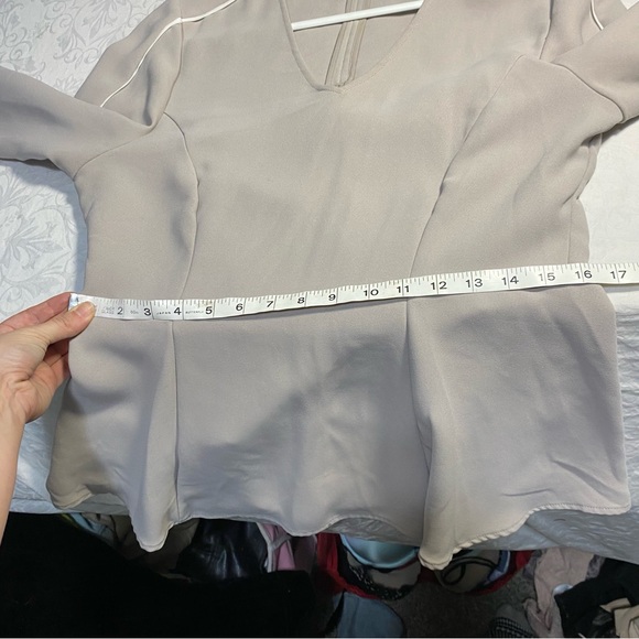 Fitted Dressy Blouse Flare Peplum Style Racing Stripe V Neck Longsleeve Medium - Picture 6 of 14